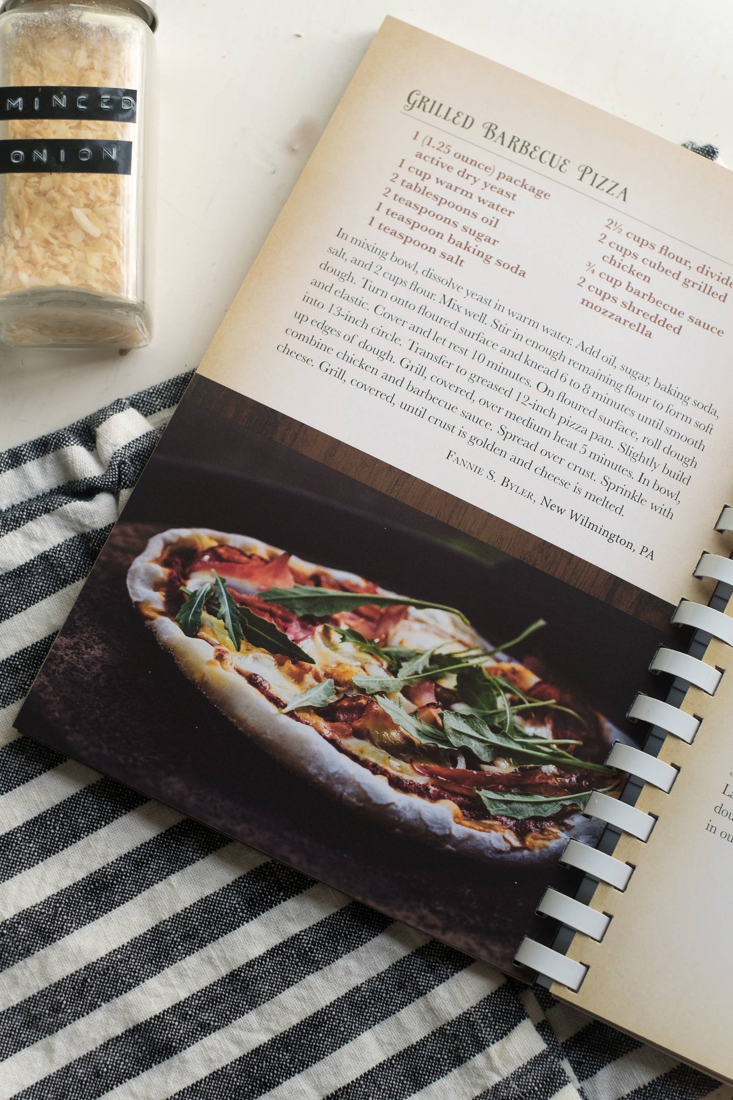Wanda E. Brunstetter’s Amish Friends Outdoor Cookbook